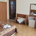 Ipek فندق Çamyuva