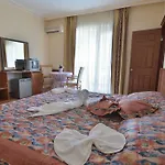 Hotel Ipek 2*