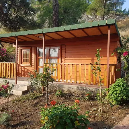 Ipek Hotel 2*