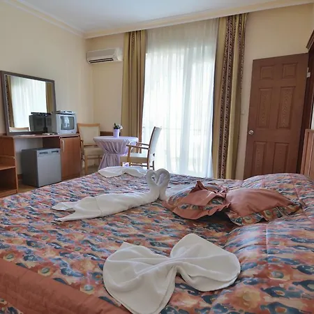 Hotel Ipek 2*