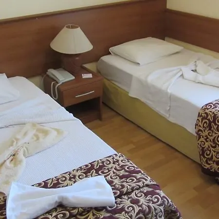 Hotel Ipek 2*
